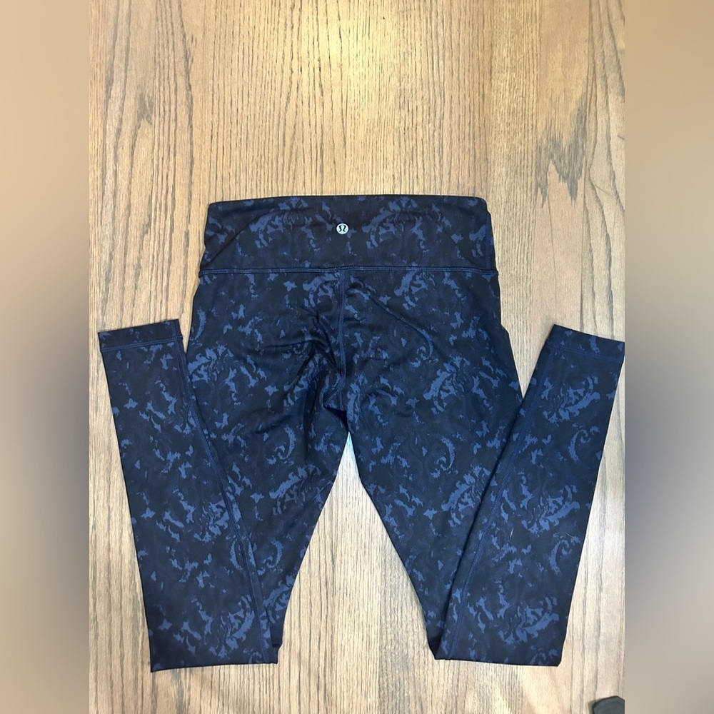 LULULEMON BLACK & GREY PATTERN FULL LENGTH LEGGING